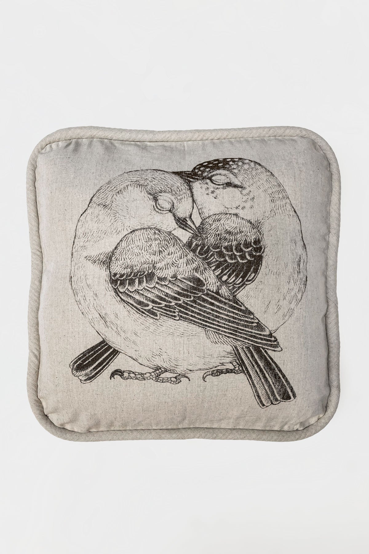 Load image into Gallery viewer, A soft cushion made by hand in Bali.This squared cushion with its round edges features the illustration of two beautiful love birds by Tattoo-Artist Suflanda. Whilst all of our cushions are great on their own, they match perfectly with our other cushion as well - a top team to spread all the love! Perfect as a gift!
